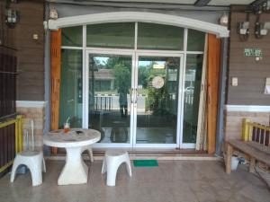 มังกรเลโฮสเทล Mangkonlay Hostel