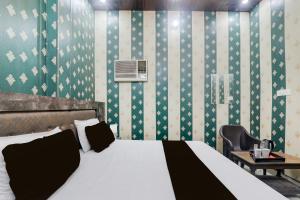 Super Hotel O Saryu Ghat Formerly Balaji Palace