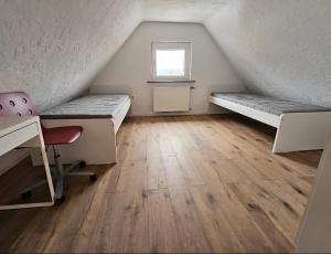 Monteurzimmer - Privatzimmer Unterkunft Siegen zentrale Lage mit Ausblick