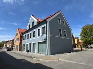 Modern Luxury Apartment in Old Town