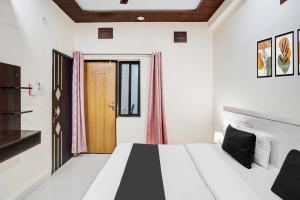 Hotel O Convention Centre Indore Formerly Madhur Shree