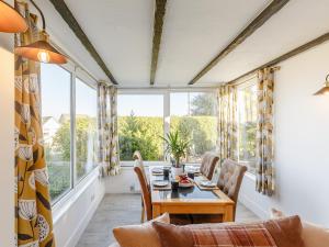 Serenity Sands - Uk30265