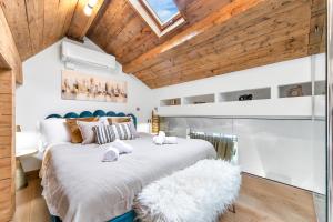 Elegant Mews Retreat by Harrods