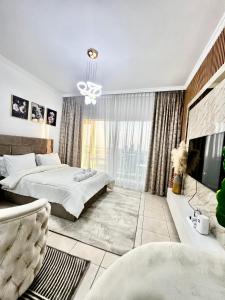 Spacious Modern Studio In downtown