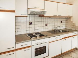 Apartment Kristall-2 by Interhome