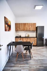 Kalpazo Rental Mosaic Tirana