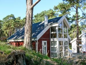 Holiday Home Strandbad Ostseepark by Interhome