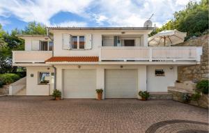 Nice Home In Supetarska Draga With Wifi