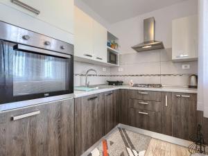 Holiday Home Lidija by Interhome