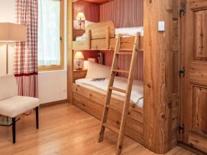 Apartment Chesa Spuonda Verde 2-5 by Interhome