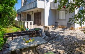 Awesome Home In Malinska With Wifi