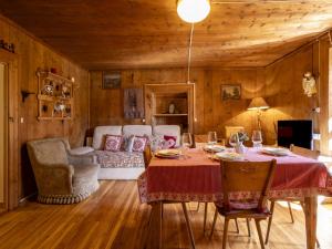 Apartment Pozzaglio Mountain Home by Interhome