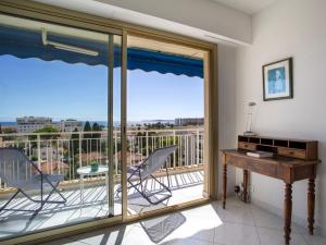 Apartment Azur Paradis by Interhome