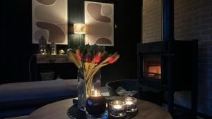 Moderner gepflegter Nr 142 ruhiger Bungalow, Strandnah mit großen, uneinsehbaren Garten, Terrassenüberdachung