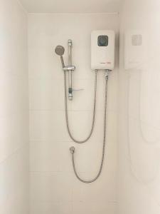 Near Beach Cosy Studio with Pool Replay