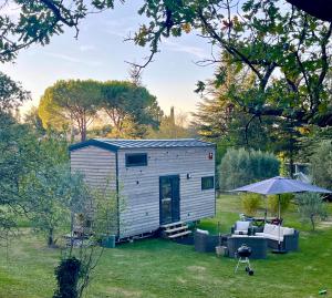 Tiny House avec vue sur le rocher de Saignon, Luberon