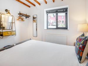 The Old Cowsheds 5 - Llanilar - Uk49790