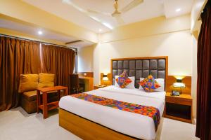 FabHotel Ratna Mahal