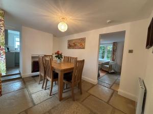 Delightful 3-bedroom Cottage, Brockenhurst