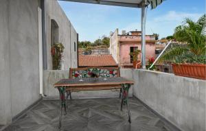 Nice Apartment In Mascali With Wifi