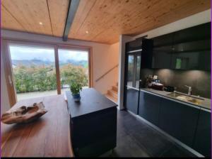 Maison neuve indépendante louée spécialement pour les vacances