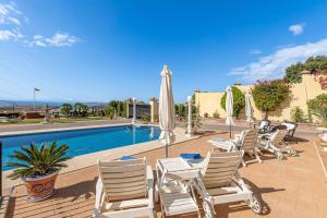 Villa Roca One-Bedroom Flat Dormitory room