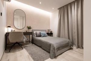 Luxury Marina Beach Stay