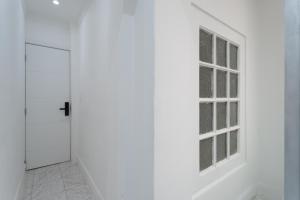 Apartamento Um Quarteirão Da Praia De Copacabana