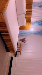 Mama Evaline Family Home