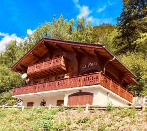 Chalet La Rose - Ubytování bez kategorie ve městě Montriond