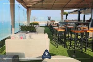 Best Area Spectacular apartment by the sea