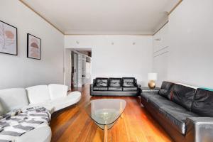 Le Marais & Place de la Republique - 3BR - Paris Vacation Rentals