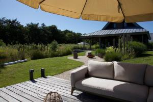 Luxe stijlvolle 8-persoonsvilla aan water & bos