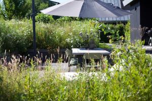 Luxe stijlvolle 8-persoonsvilla aan water & bos