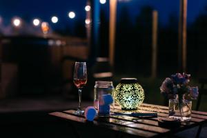 Shepherds Huts in Barley Meadow at Spring Hill Farm