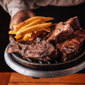 Amplio Departameno en excelente ubicacion