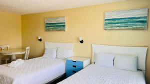 WR322 Cute Cozy place just steps from the Ocean