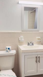 WR322 Cute Cozy place just steps from the Ocean