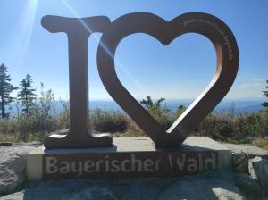 "BayernWald 201" Ferienwohnung mit Pool und Sauna