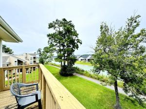 Bay Tree beautiful 1BR apartment