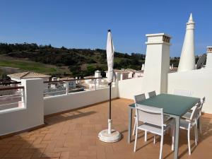 Luxury private property-pool, unique sun roof, free wifi