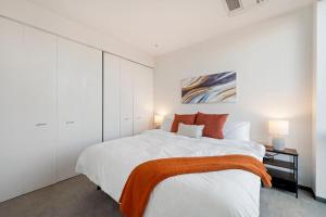 New Modern 1BR City Escape