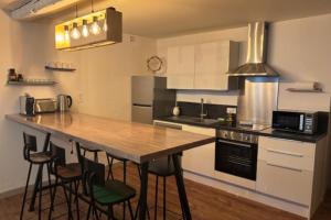 "The Song of the Cicadas"