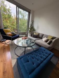 Luxury 2 bed Flat with Balcony opposite Hyde Park