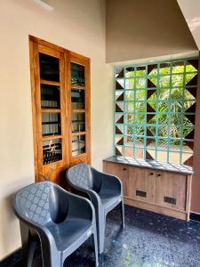 Kailynn Villa - 4BHK Retreat Near Aster & Amritha