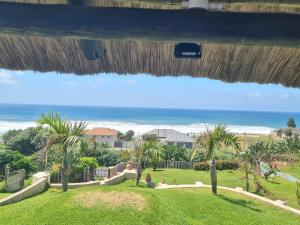 Catalina Bay Beach Retreat - Blue Whale Beach House