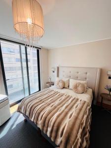 Exclusivo y seguro Departamento en El GOLF