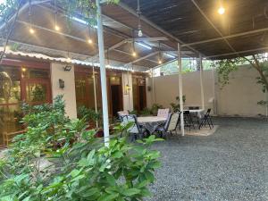 AL- aqyr Rest Garden أستراحة حارة العقر