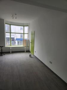 Main Wasall High Street flat above shop