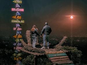 linda habitación en la montaña